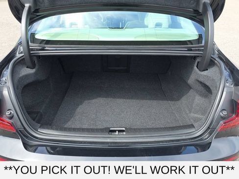 Used 2023 Volvo S60 B5 Plus FWD image 9