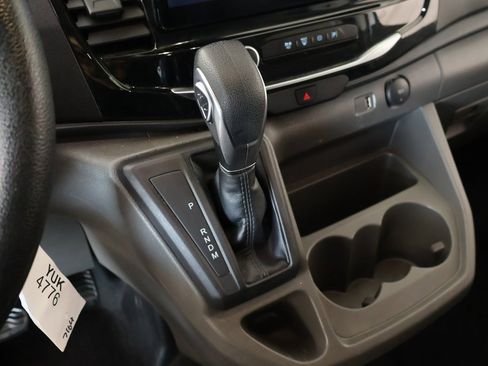 Used 2023 Ford Transit 350 XLT image 7