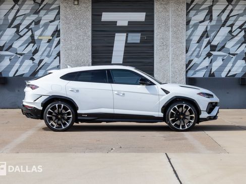 Used 2024 Lamborghini Urus S image 17