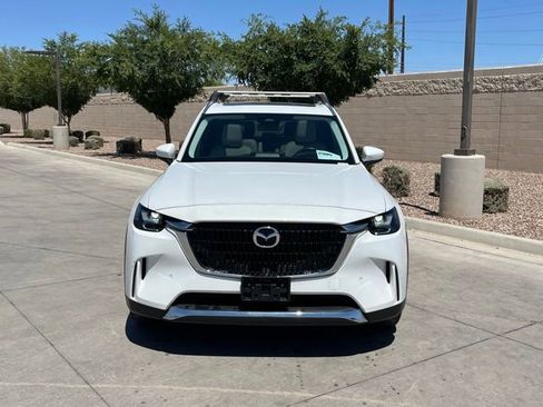 Used 2024 MAZDA CX-90 Plug-In Hybrid w/ Premium Pkg AWD/4WD image 3