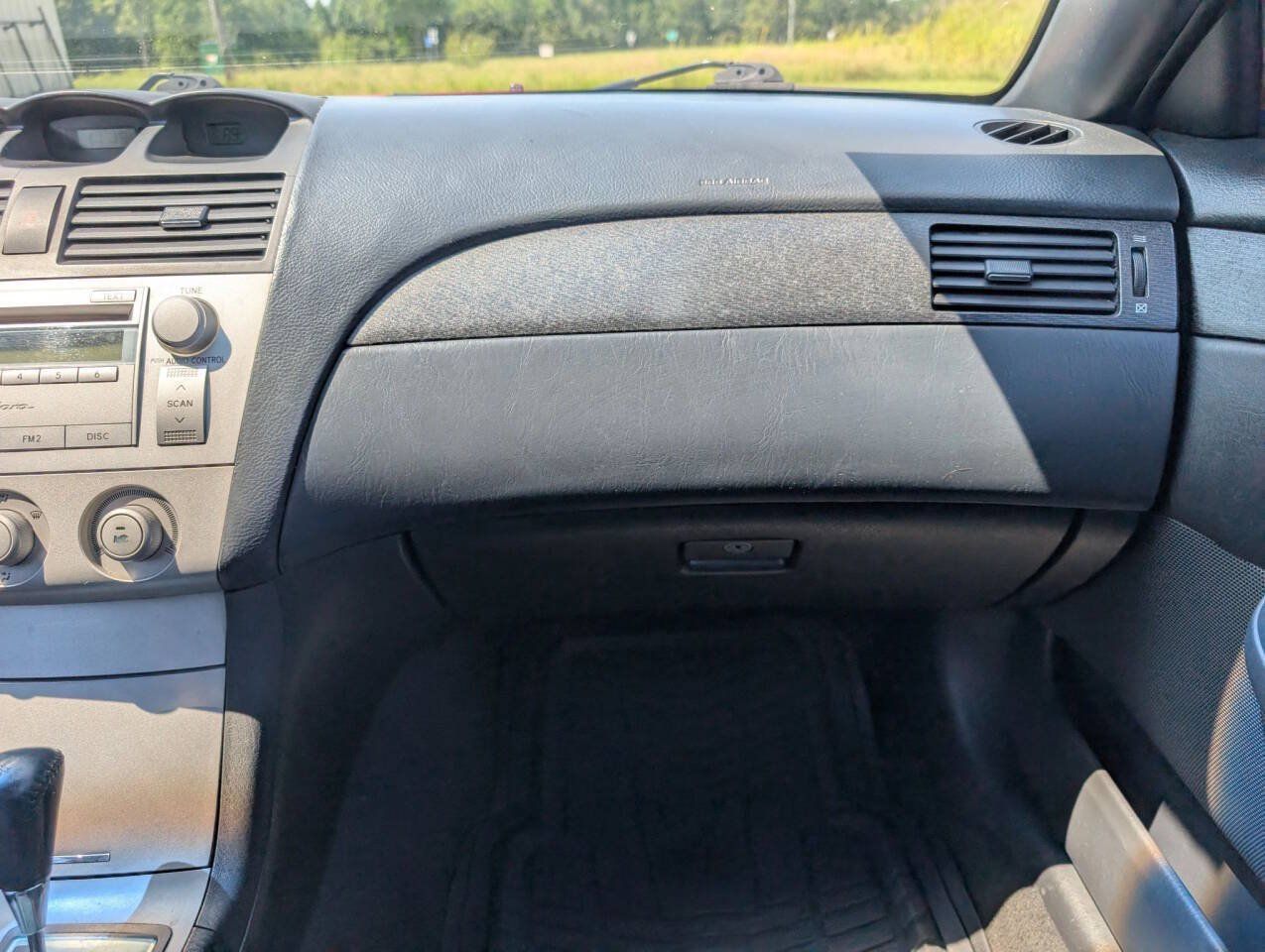 Used 2006 Toyota Solara SE FWD image 27