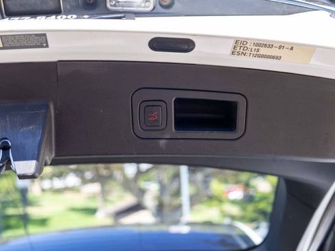 Used 2012 Tesla Model S Signature Performance image 39