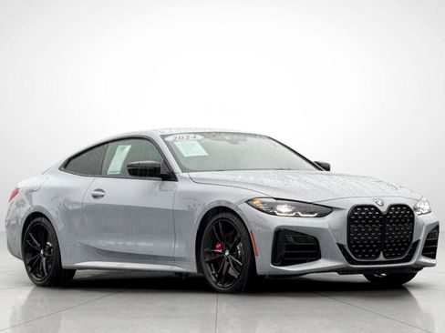Used 2024 BMW M440i Coupe w/ Premium Package image 18