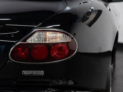 Used 2006 Jaguar XK8 XK8 Victory Editon image 35