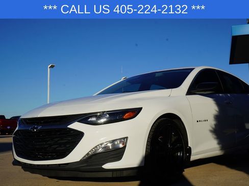 Used 2022 Chevrolet Malibu LT image 4