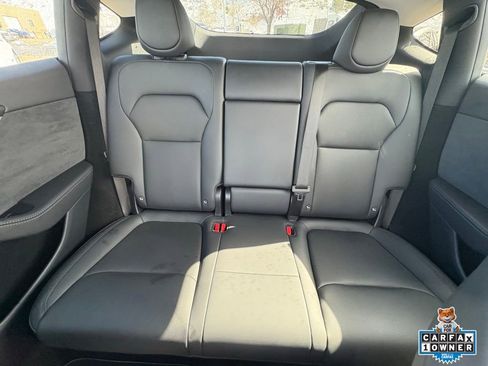 Used 2026 Tesla Model Y Long Range image 21