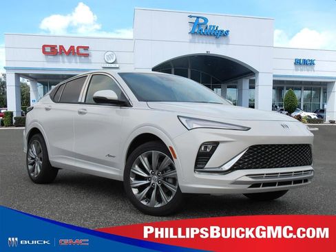 New 2026 Buick Envista Avenir image 1