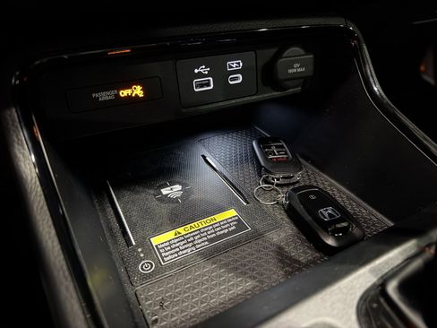 Used 2025 Honda CR-V Sport-L image 32