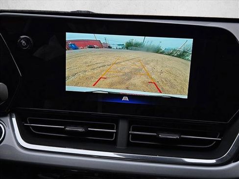 New 2026 Chevrolet Trax LT w/ Driver Confidence Package image 16