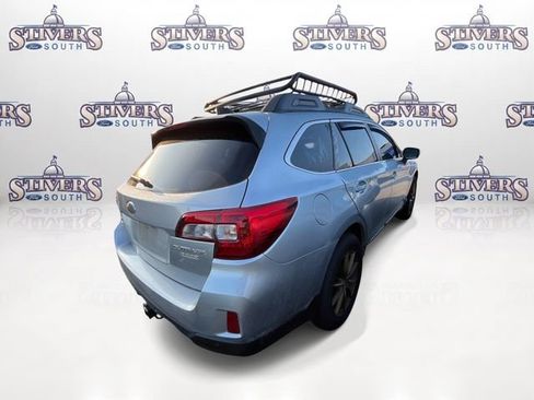 Used 2017 Subaru Outback 2.5i Limited AWD/4WD image 7