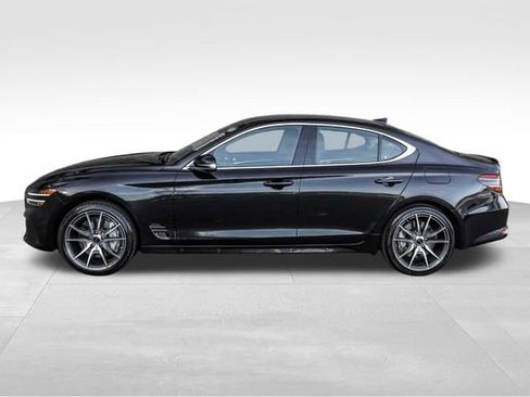 Used 2026 Genesis G70 2.5T AWD/4WD image 9