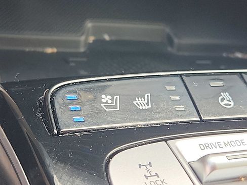 Used 2022 Hyundai Tucson Limited AWD/4WD image 25