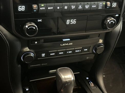 Certified 2023 Lexus GX 460 w/ Black Line Special Edition AWD/4WD image 22
