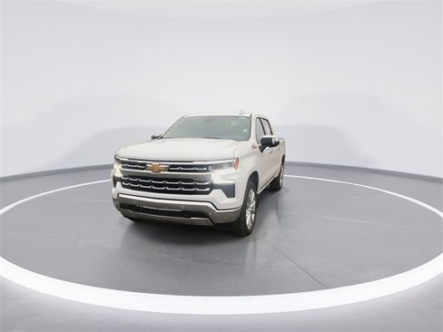 Certified 2023 Chevrolet Silverado 1500 LTZ image 4