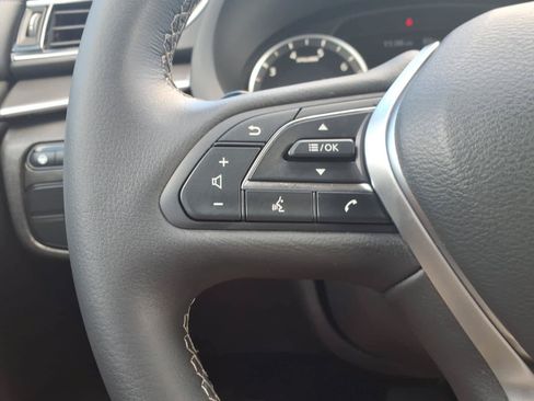 Certified 2025 INFINITI QX50 Luxe AWD/4WD image 22