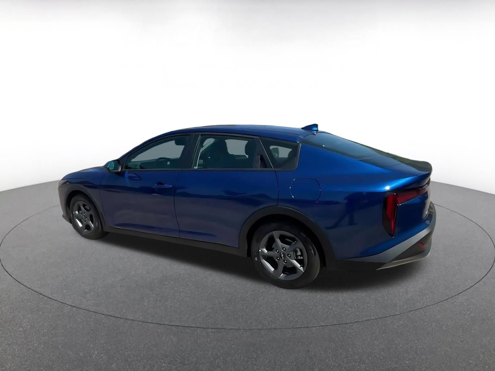 Used 2026 Kia K4 FWD image 9