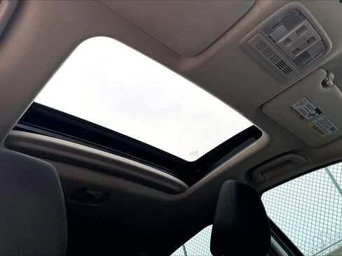 Used 2021 Honda HR-V EX image 13