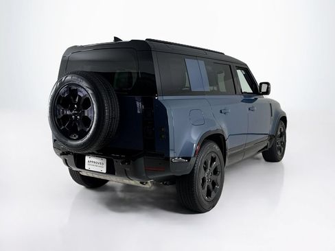Used 2026 Land Rover Defender 110 X-Dynamic SE AWD/4WD image 5