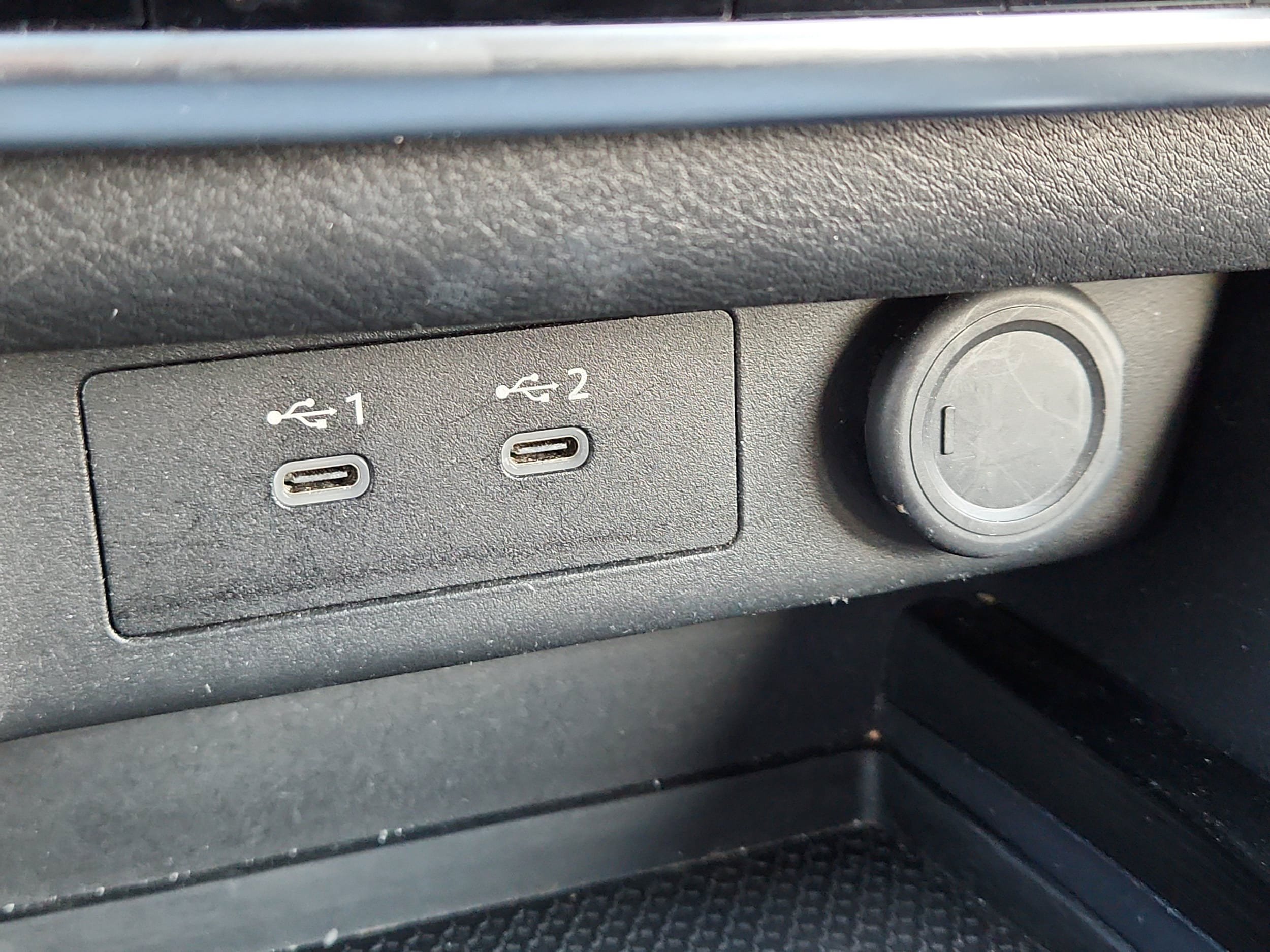 Used 2025 Nissan Rogue SV FWD image 21