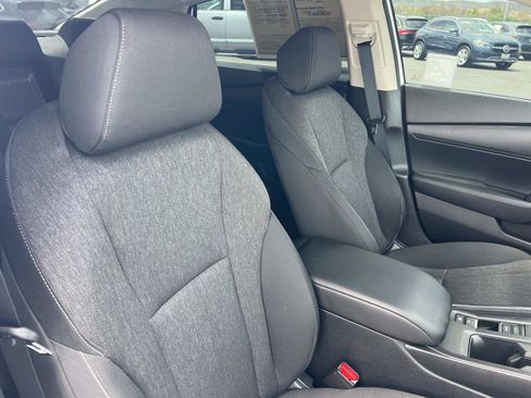 Certified 2025 Honda Accord LX image 29