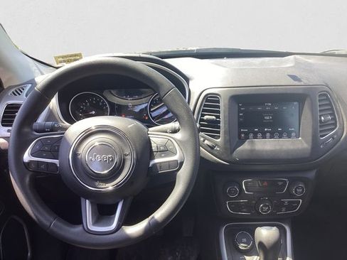 Used 2021 Jeep Compass Sport AWD/4WD image 9