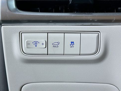 Used 2025 Hyundai Tucson SEL image 17