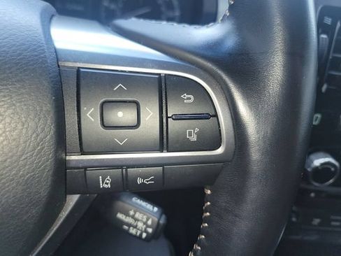 Used 2022 Lexus GX 460 Premium w/ Accessory Package AWD/4WD image 24