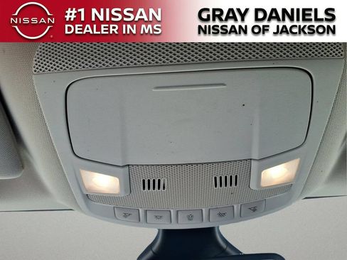 Used 2021 Ford Edge SEL FWD image 21