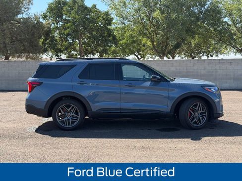 Certified 2025 Ford Explorer ST AWD/4WD image 2