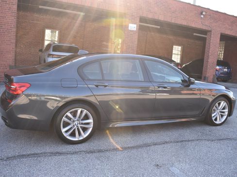 Used 2016 BMW 750i xDrive 4dr Sdn 750i xDrive AWD image 2