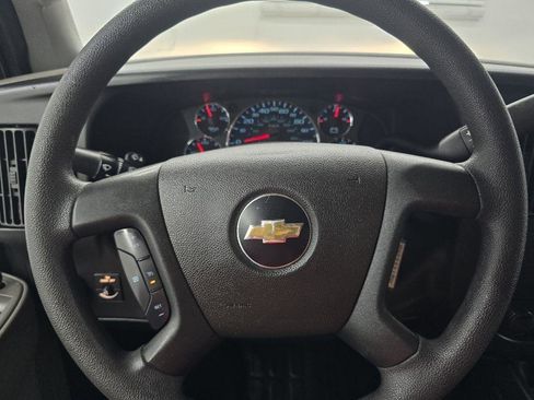 Used 2024 Chevrolet Express 2500 w/ Driver Convenience Package RWD image 20