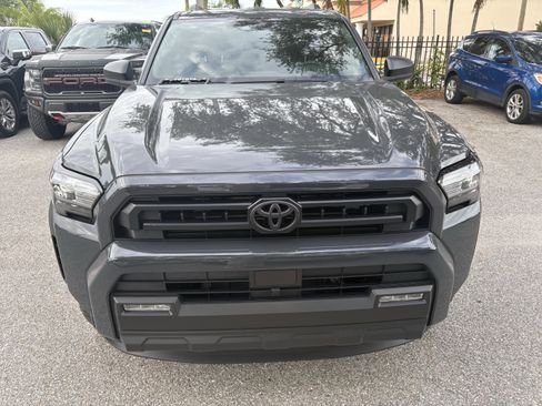 Used 2025 Toyota 4Runner SR5 RWD image 2
