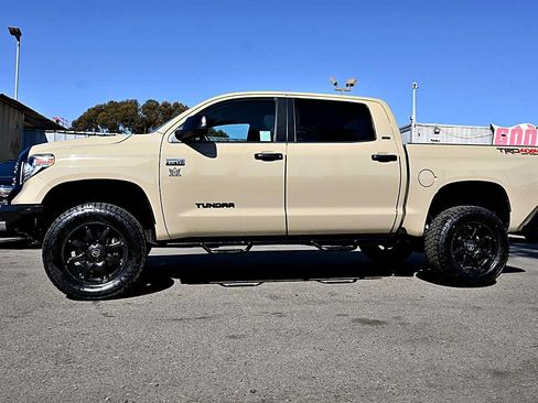 Used 2018 Toyota Tundra SR5 w/ TRD Off Road Package AWD/4WD image 4
