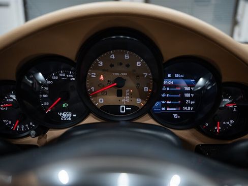 Used 2013 Porsche 911 Carrera RWD image 20