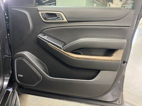 Used 2018 GMC Yukon Denali w/ Open Road Package image 17