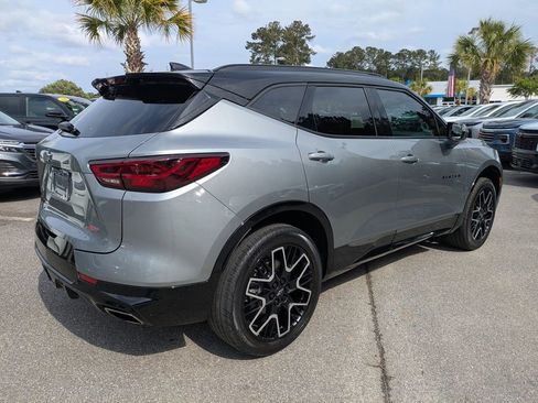 Used 2023 Chevrolet Blazer RS w/ Driver Confidence II Package FWD image 4