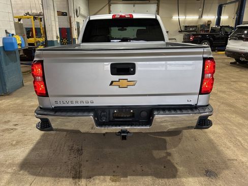 Used 2018 Chevrolet Silverado 1500 LT w/ All Star Edition image 4