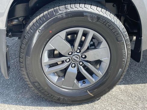 New 2026 Nissan Frontier SV w/ SV Convenience Package image 7