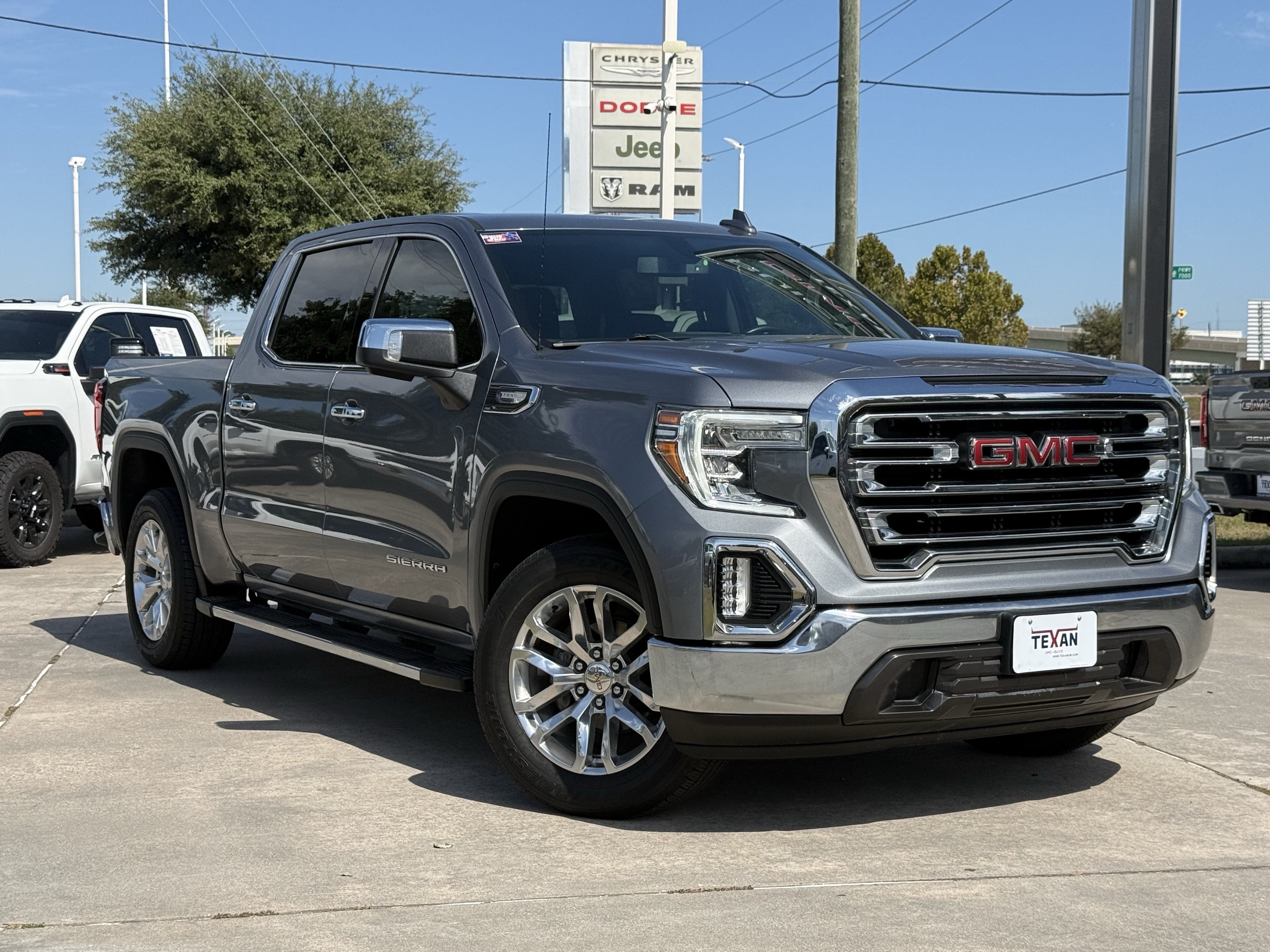 Used 2021 GMC Sierra 1500 SLT RWD image 2