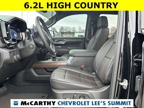 Certified 2025 Chevrolet Silverado 1500 High Country w/ Midnight Edition image 17