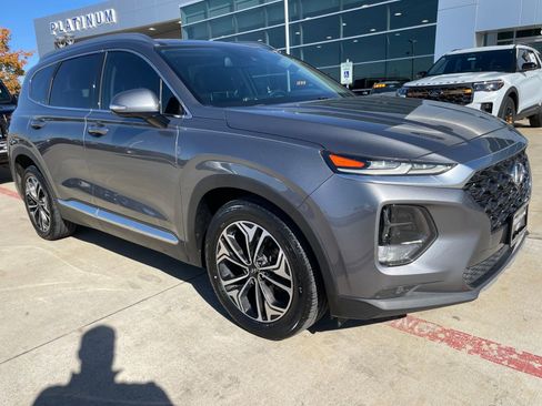 Used 2019 Hyundai Santa Fe SEL w/ Cargo Package image 7