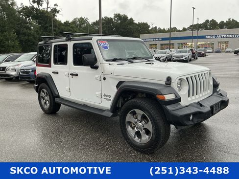 Used 2018 Jeep Wrangler Unlimited Sport AWD/4WD image 7