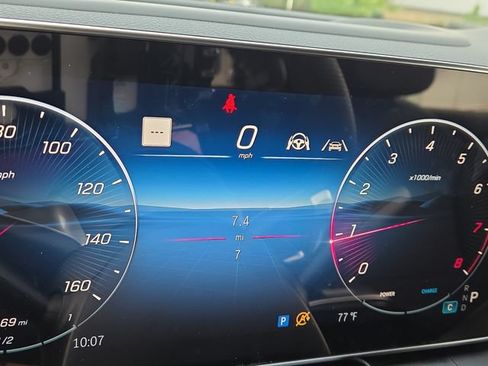 New 2027 Mercedes-Benz GLC 300 4MATIC image 9