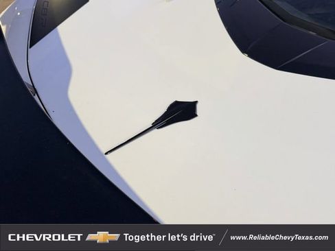 Used 2023 Chevrolet Corvette Stingray Premium Cpe w/ Z51 Performance Package RWD image 13