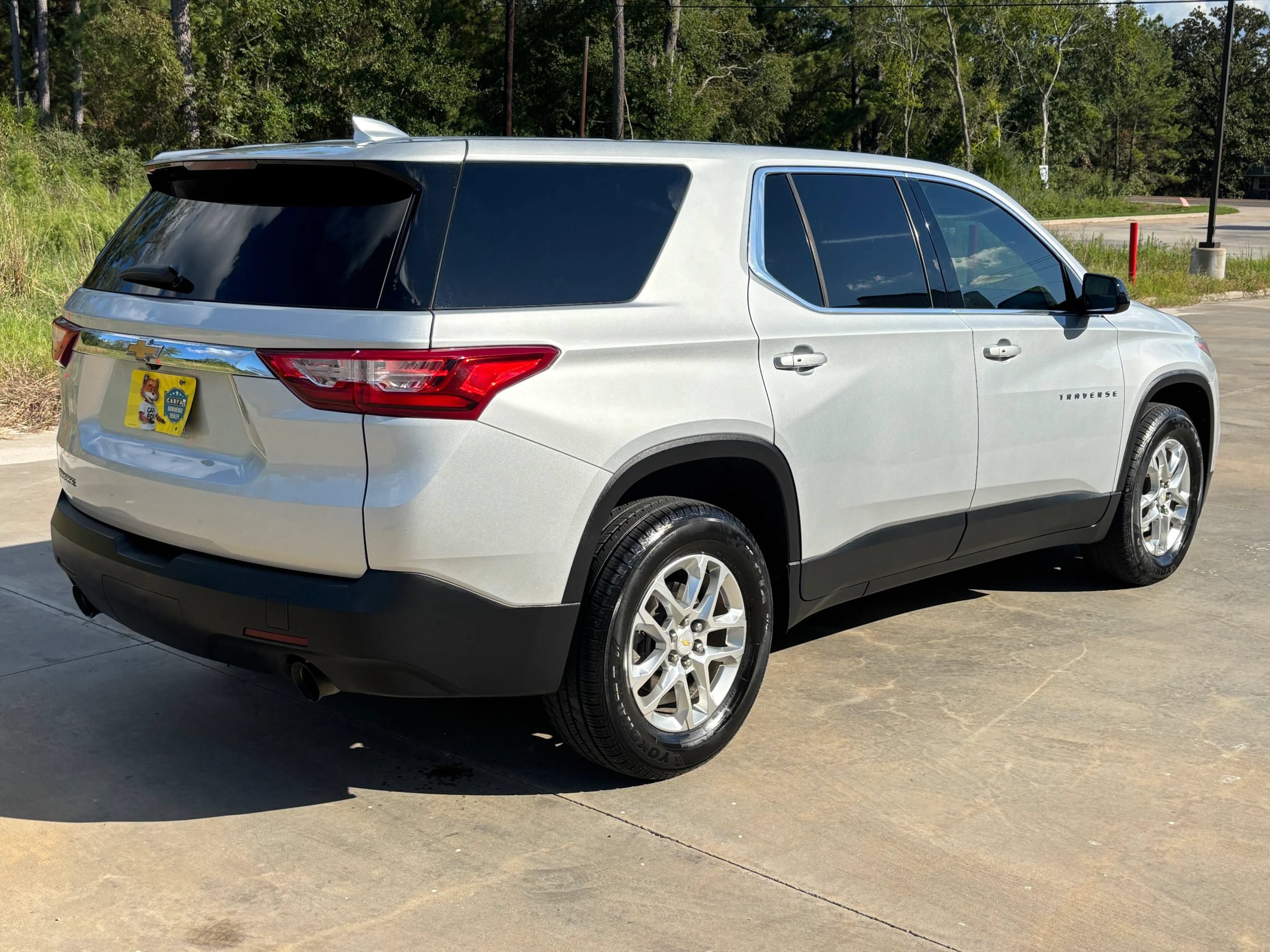 Used 2020 Chevrolet Traverse LS FWD image 5