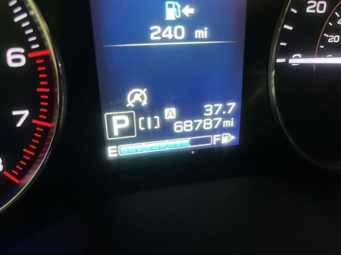 Used 2021 Subaru Crosstrek 2.5i Limited w/ Moonroof Package 2 image 23