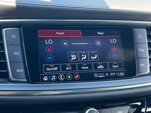 Used 2023 Buick Enclave Avenir w/ Avenir Technology Package AWD/4WD image 29
