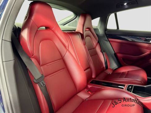 Used 2023 Porsche Panamera 4 AWD/4WD image 35