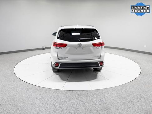 Used 2019 Toyota Highlander Limited image 36
