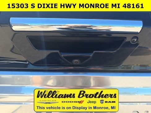 Used 2020 Ford F150 Platinum w/ Equipment Group 701A Luxury image 9